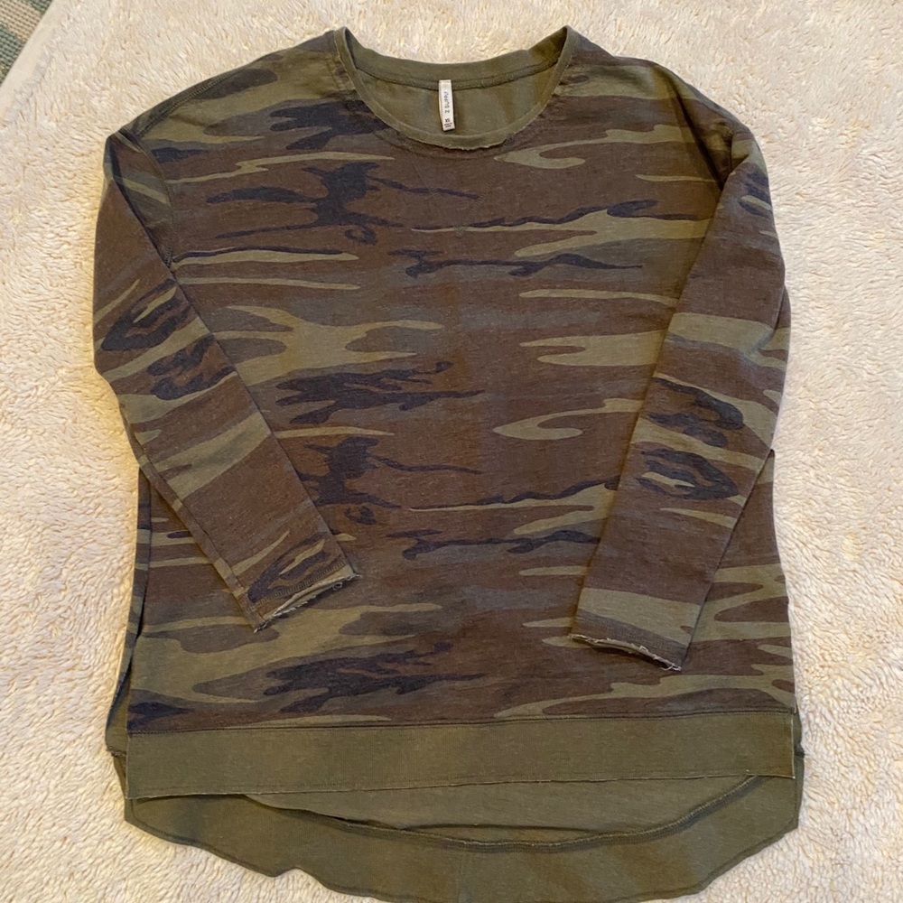 Z Supply Camo Weekender